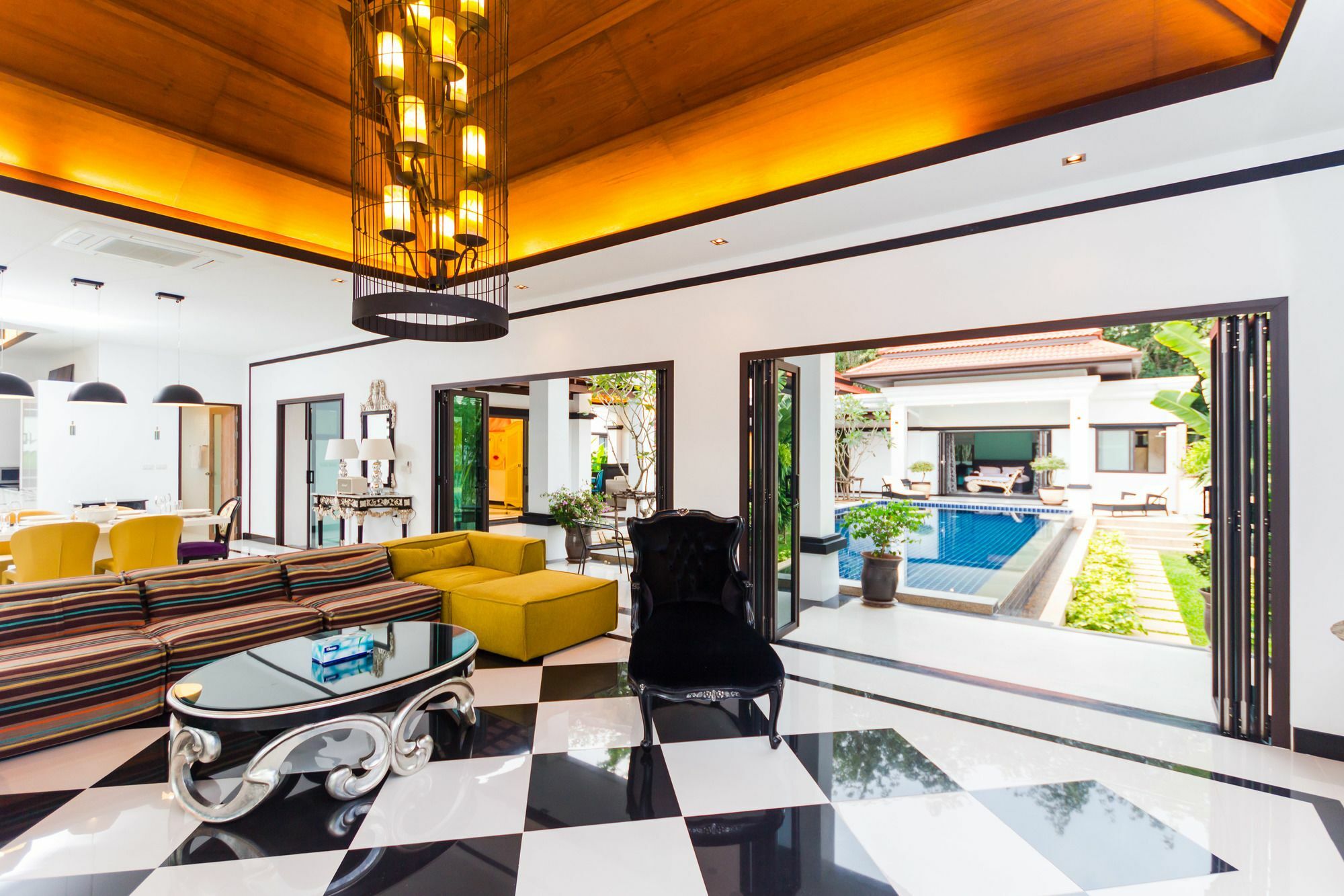 Jewels Villas Phuket Surin Beach  Extérieur photo