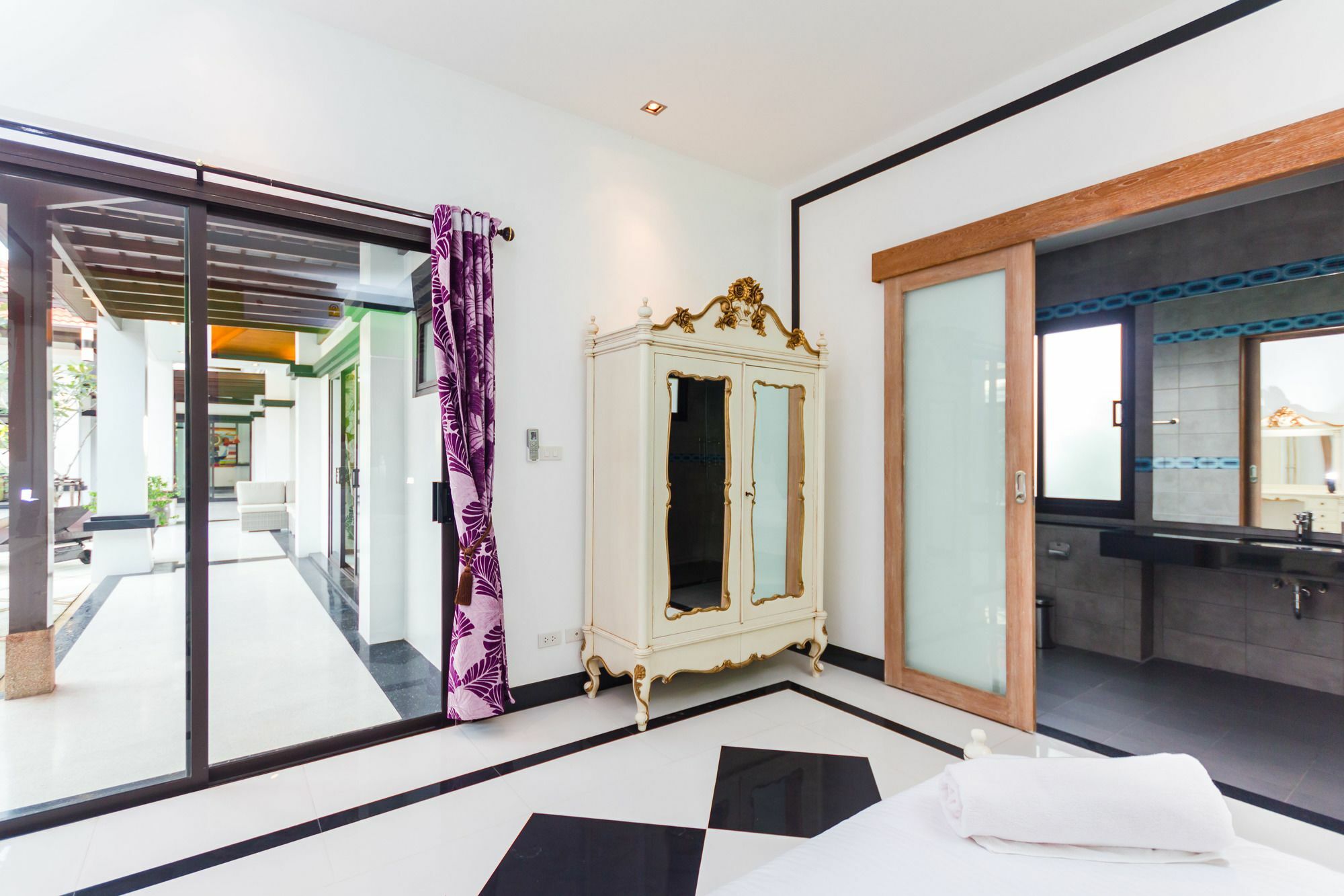 Jewels Villas Phuket Surin Beach  Extérieur photo