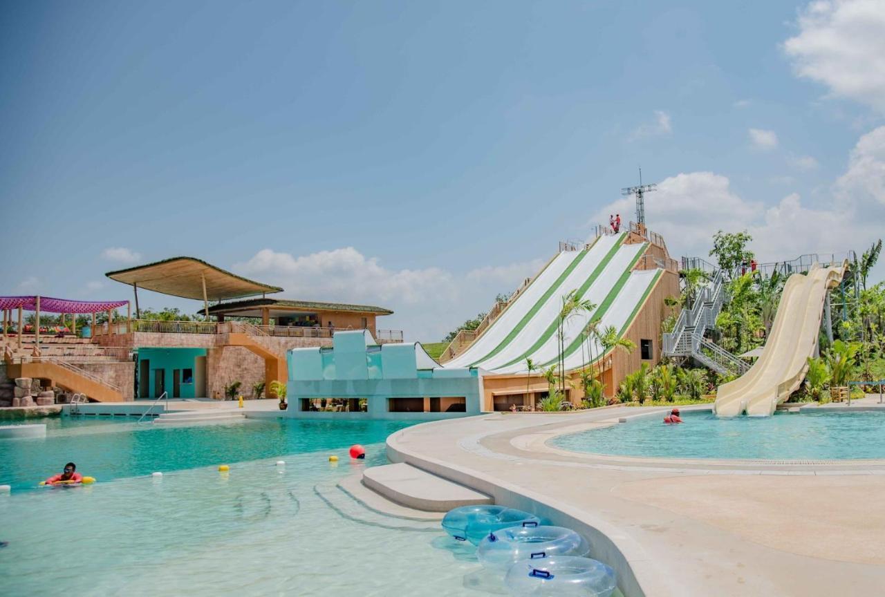 Jewels Villas Phuket Surin Beach  Extérieur photo
